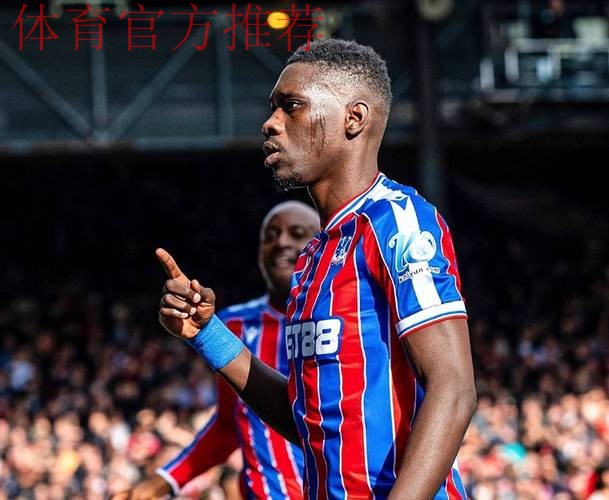 英超27岁飞翼神了：短短80天 3杀利物浦连进4球！滑跪庆祝